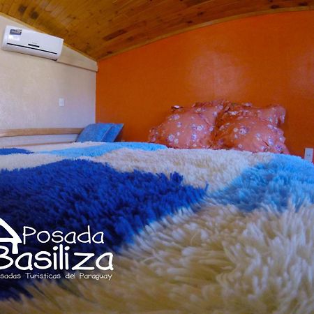 Posada Basiliza, Encarnacion Py Luaran gambar