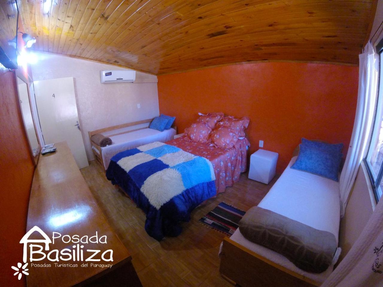 Posada Basiliza, Encarnacion Py Luaran gambar