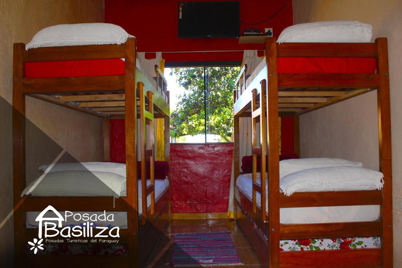 Posada Basiliza, Encarnacion Py Luaran gambar
