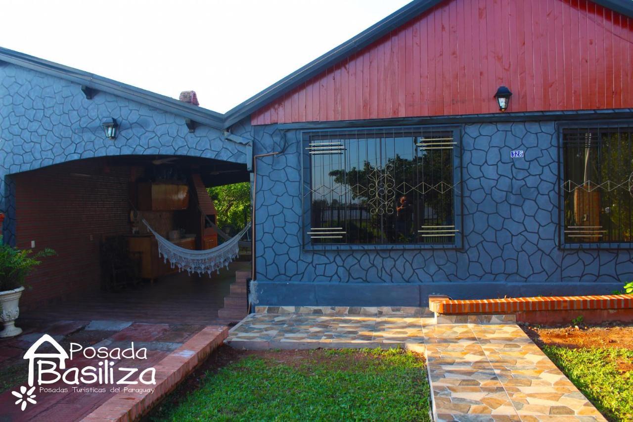 Posada Basiliza, Encarnacion Py Luaran gambar